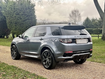 Used Land Rover Discovery Sport 2022 for sale - 77494759: Photo