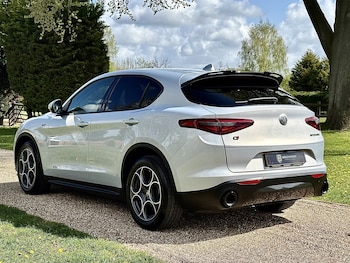 Used Alfa Romeo Stelvio 2021 for sale - 78242780: Photo
