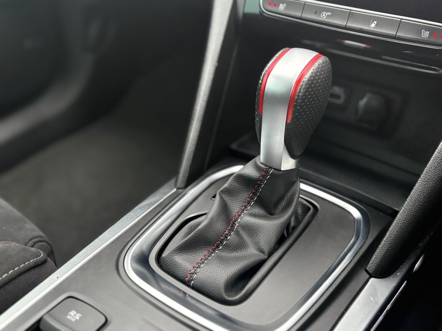 Used Renault Megane 2021 for sale - 77363605: Photo 5