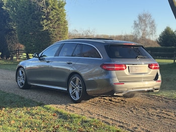 Used Mercedes-Benz E Class 2018 for sale - 76863884: Photo