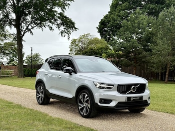 Used Volvo XC40 2021 for sale - 78683396: Photo