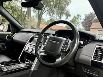 Used Land Rover Discovery 2018 for sale - 79661402: Photo