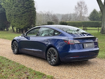 Used Tesla Model 3 2021 for sale - 77096890: Photo