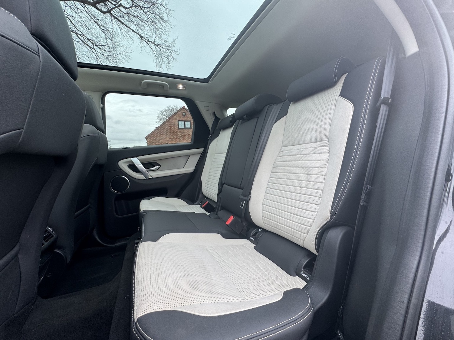 Used Land Rover Discovery Sport 2022 for sale - 77915716: Photo 21