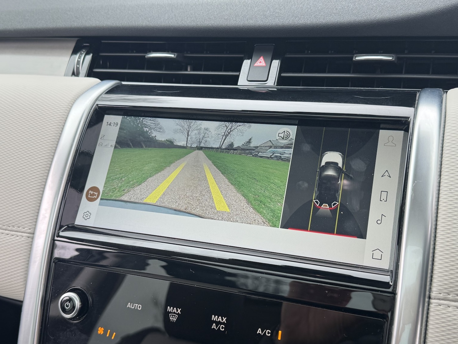 Used Land Rover Discovery Sport 2022 for sale - 77915716: Photo 7