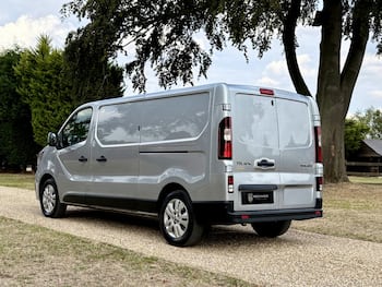 Used Renault Trafic 2023 for sale - 79644374: Photo