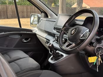 Used Renault Trafic 2023 for sale - 79644374: Photo