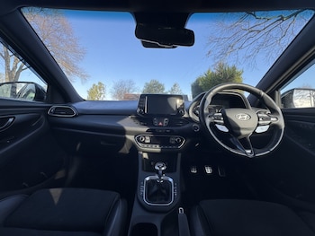 Used Hyundai i30 2018 for sale - 77027961: Photo