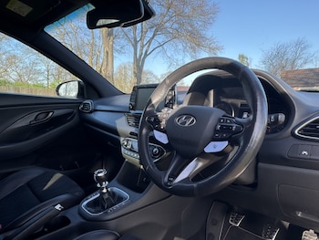 Used Hyundai i30 2018 for sale - 77027961: Photo