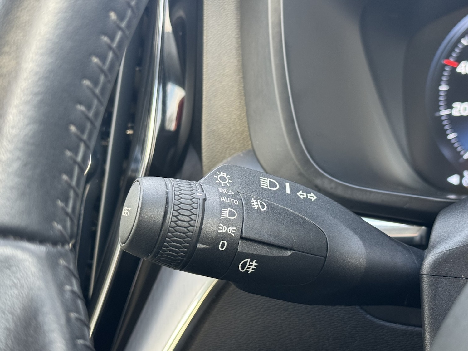 Used Volvo XC60 2021 for sale - 76863771: Photo 15