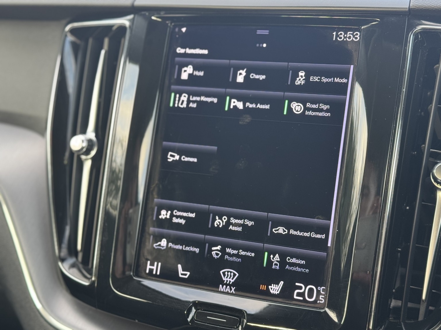 Used Volvo XC60 2021 for sale - 76863771: Photo 18