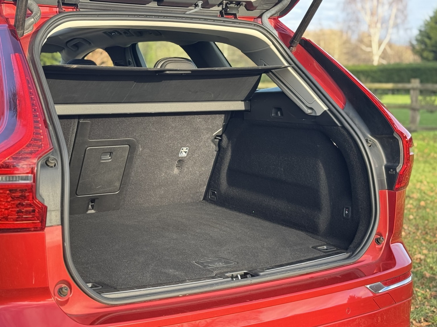 Used Volvo XC60 2021 for sale - 76863771: Photo 44