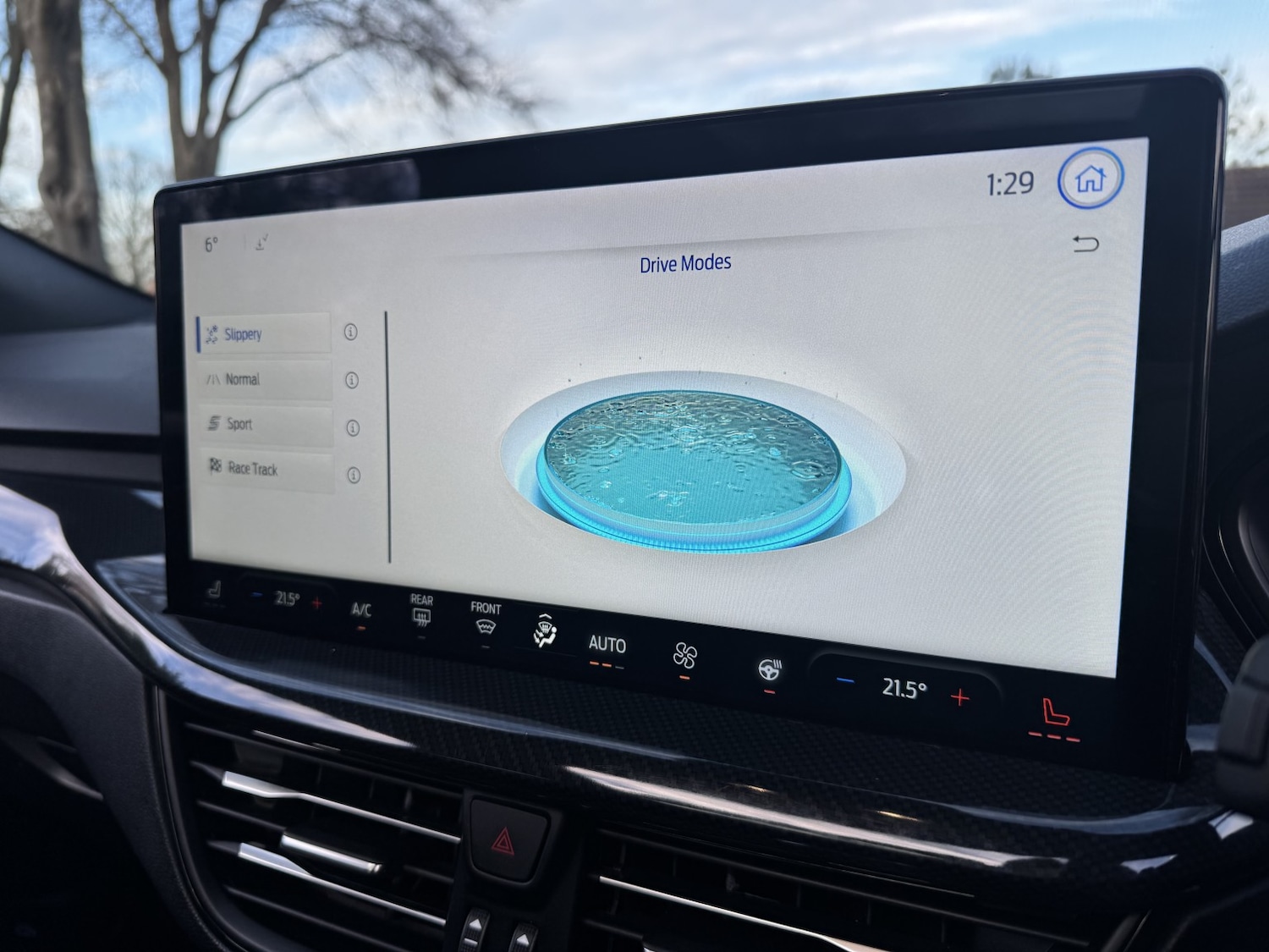 Used Ford Focus 2023 for sale - 76784934: Photo 23