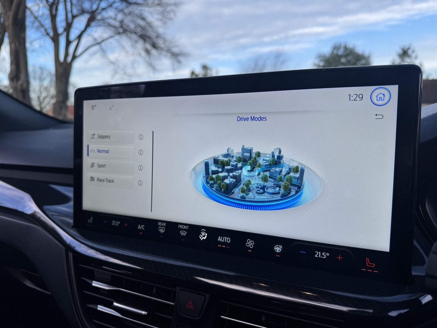 Used Ford Focus 2023 for sale - 76784934: Photo 26