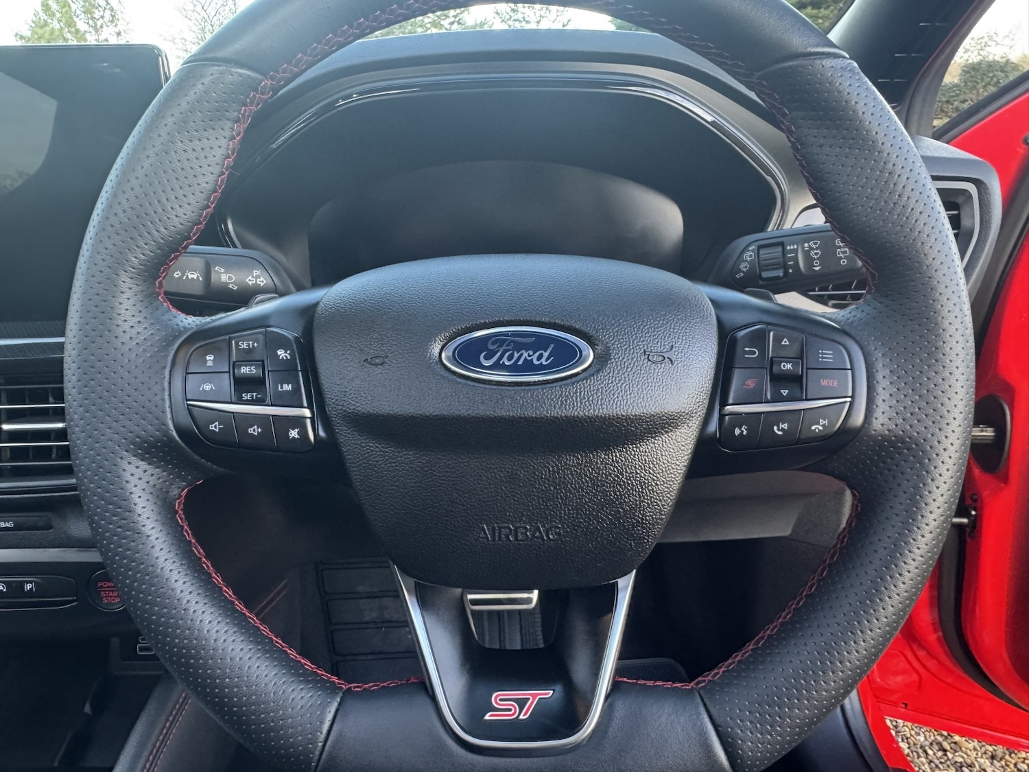 Used Ford Focus 2023 for sale - 76784934: Photo 37