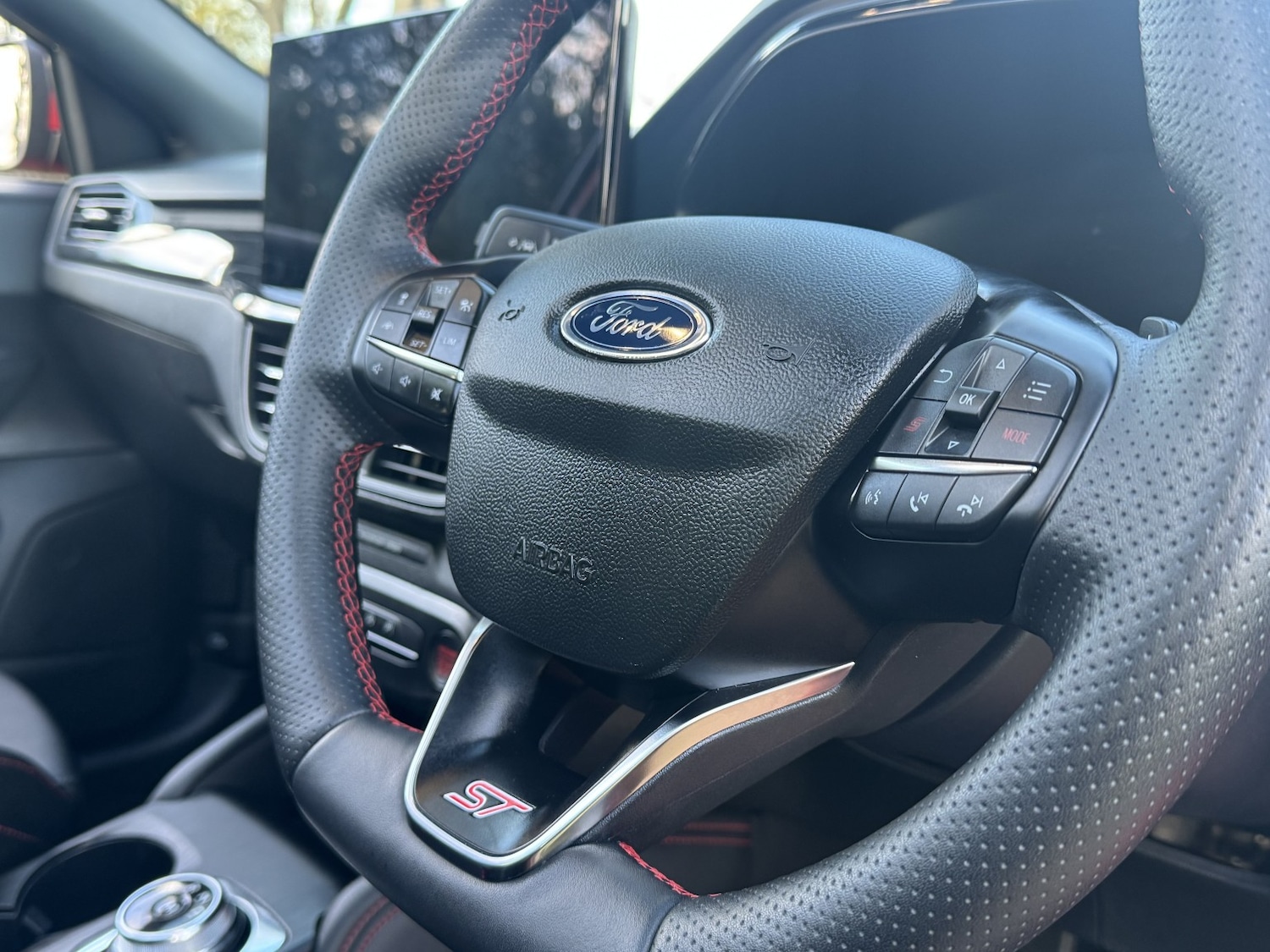 Used Ford Focus 2023 for sale - 76784934: Photo 38