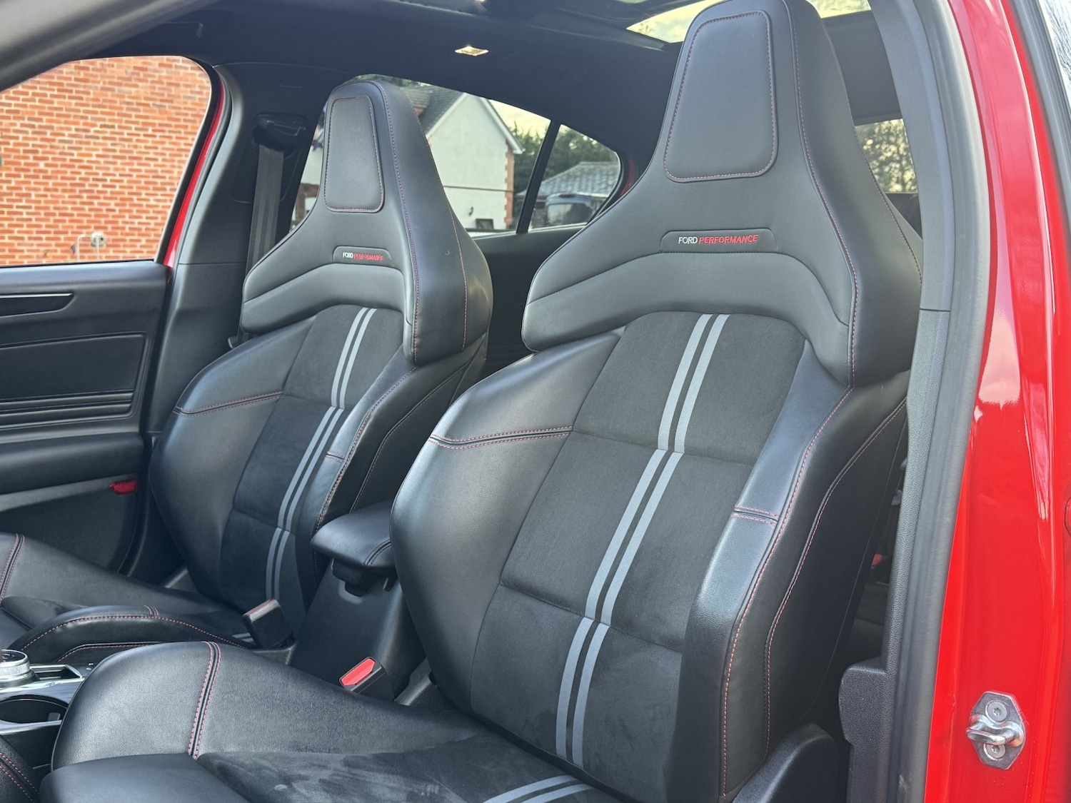 Used Ford Focus 2023 for sale - 76784934: Photo 9