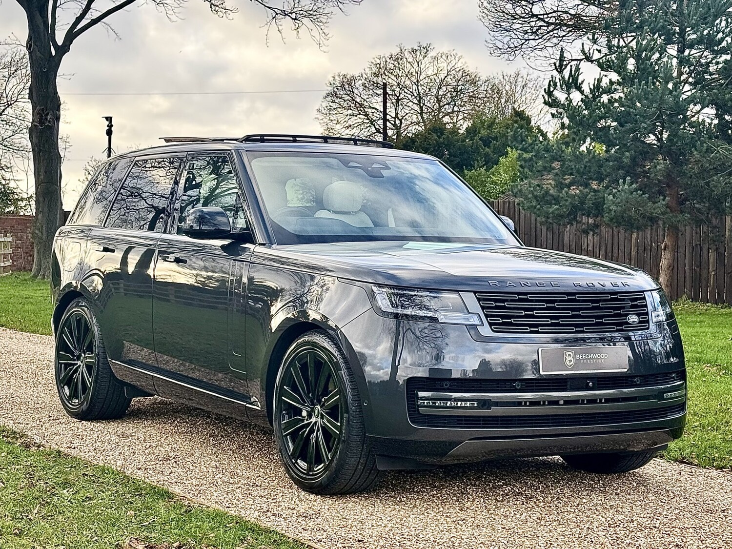 Used Land Rover Range Rover 2022 for sale - 76863889: Photo 1