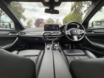 Used BMW 5 Series 2021 for sale - 79352596: Photo