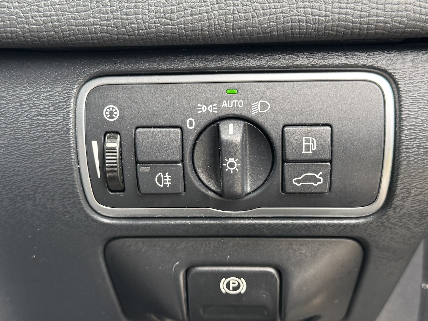 Used Volvo XC60 2021 for sale - 78070540: Photo 10