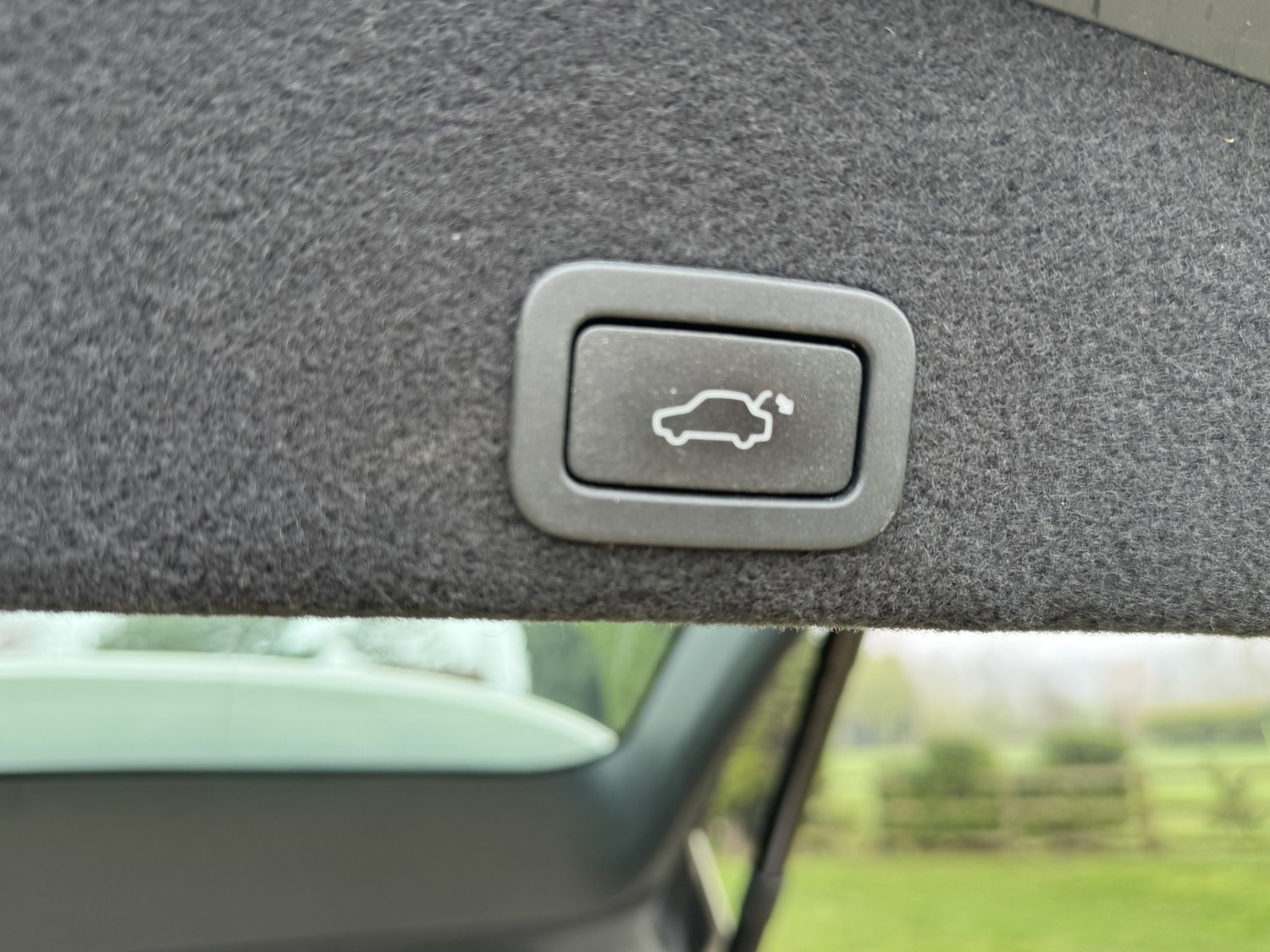 Used Volvo XC60 2021 for sale - 78070540: Photo 34