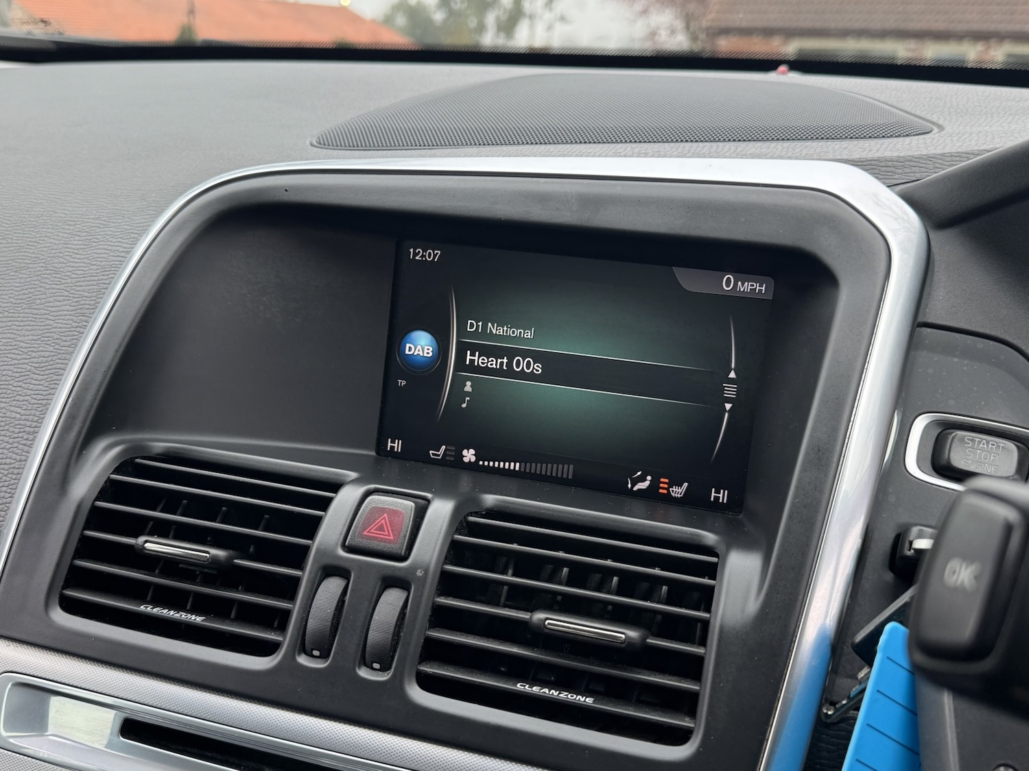 Used Volvo XC60 2021 for sale - 78070540: Photo 9