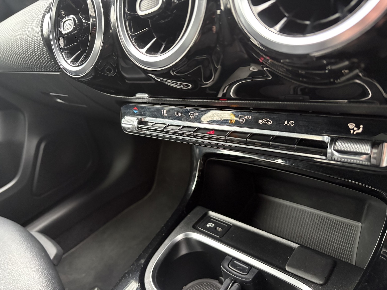 Used Mercedes-Benz A-Class 2019 for sale - 77329228: Photo 26