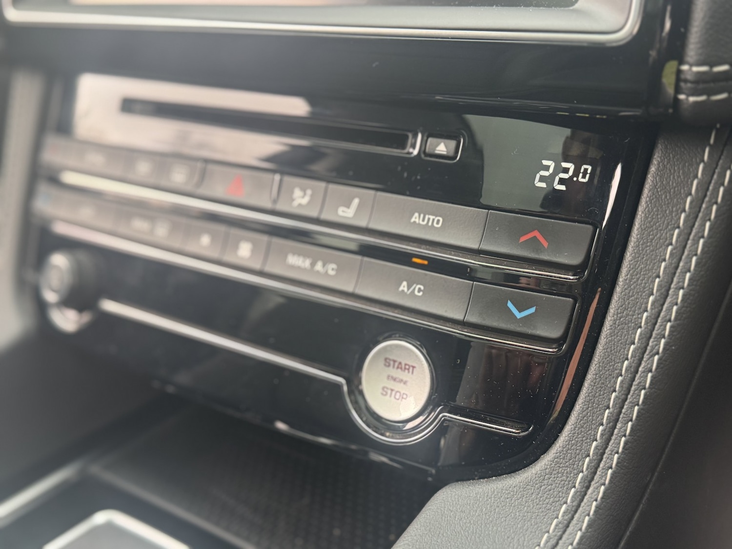 Used Jaguar F-Pace 2020 for sale - 77807198: Photo 24