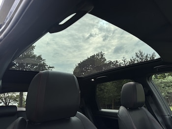 Used Land Rover Discovery Sport 2021 for sale - 78750495: Photo