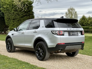 Used Land Rover Discovery Sport 2019 for sale - 78134944: Photo