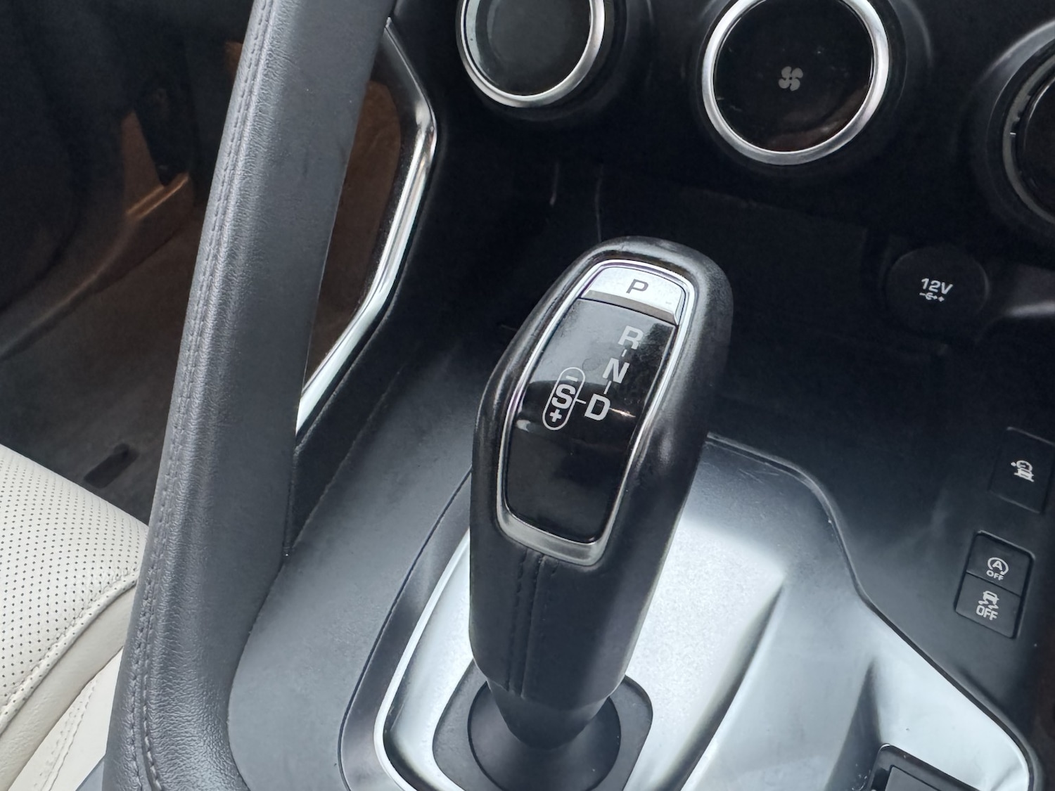 Used Jaguar E-Pace 2020 for sale - 77140738: Photo 28