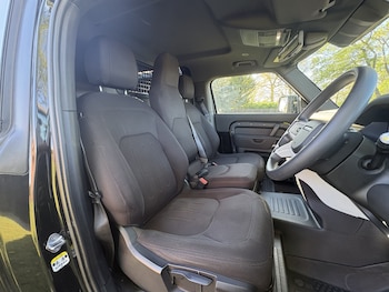 Used Land Rover Defender 90 2021 for sale - 78340002: Photo