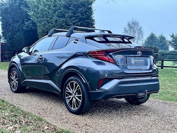 Used Toyota C-HR 2020 for sale - 77237076: Photo