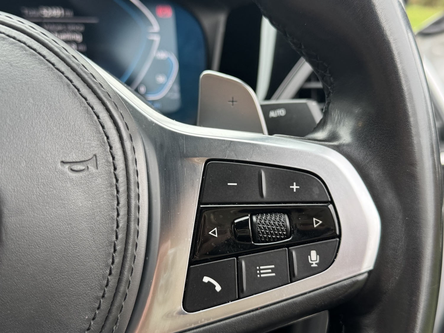 Used BMW 3 Series 2019 for sale - 77792771: Photo 24