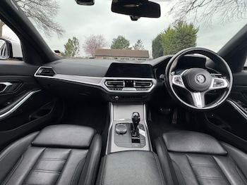 Used BMW 3 Series 2019 for sale - 77792771: Photo