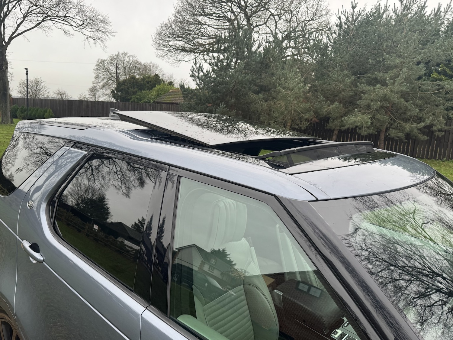 Used Land Rover Discovery 2018 for sale - 76863935: Photo 5