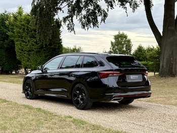 Used Skoda Octavia 2023 for sale - 79047728: Photo