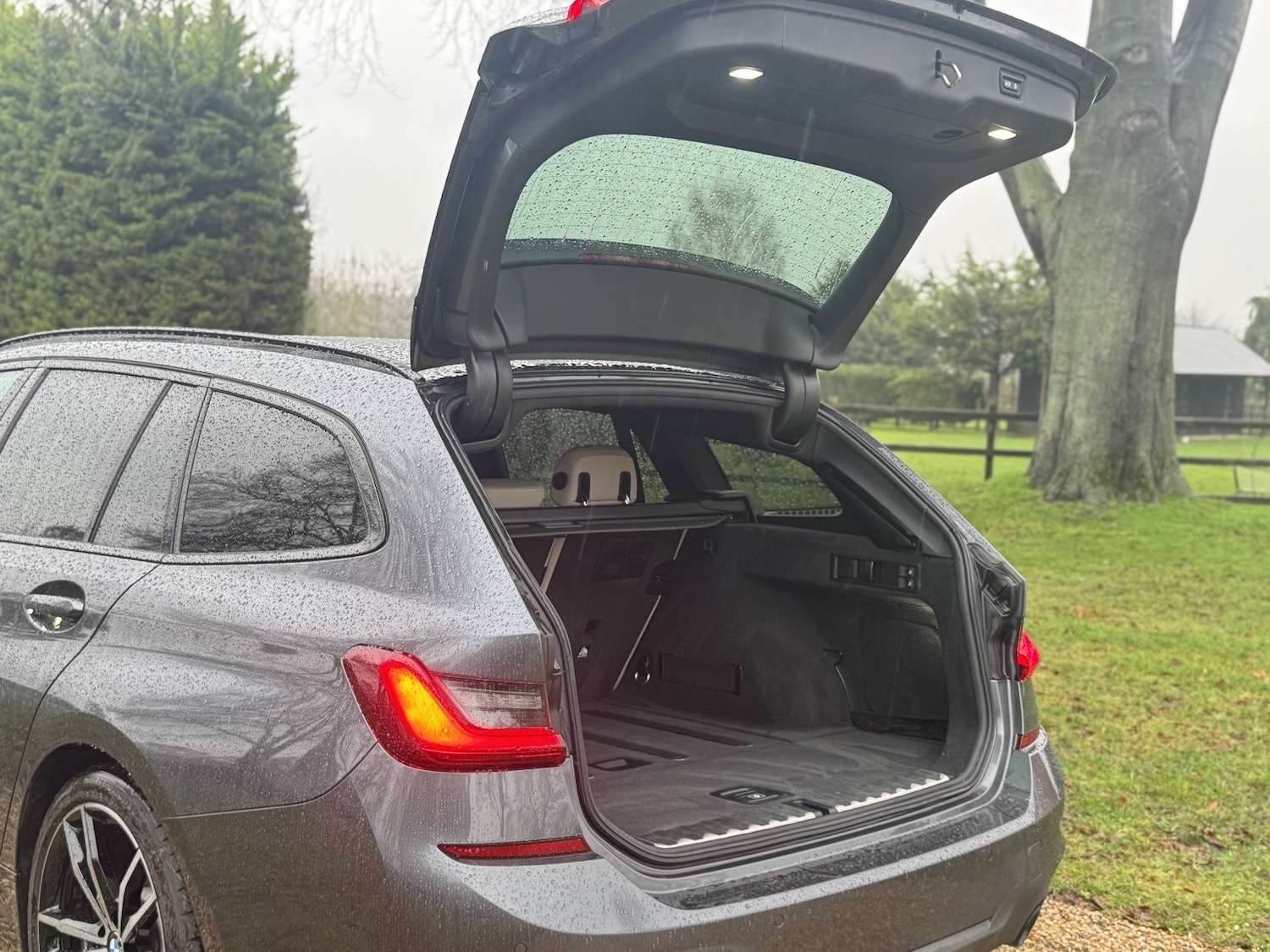 Used BMW 3 Series 2022 for sale - 77228200: Photo 44