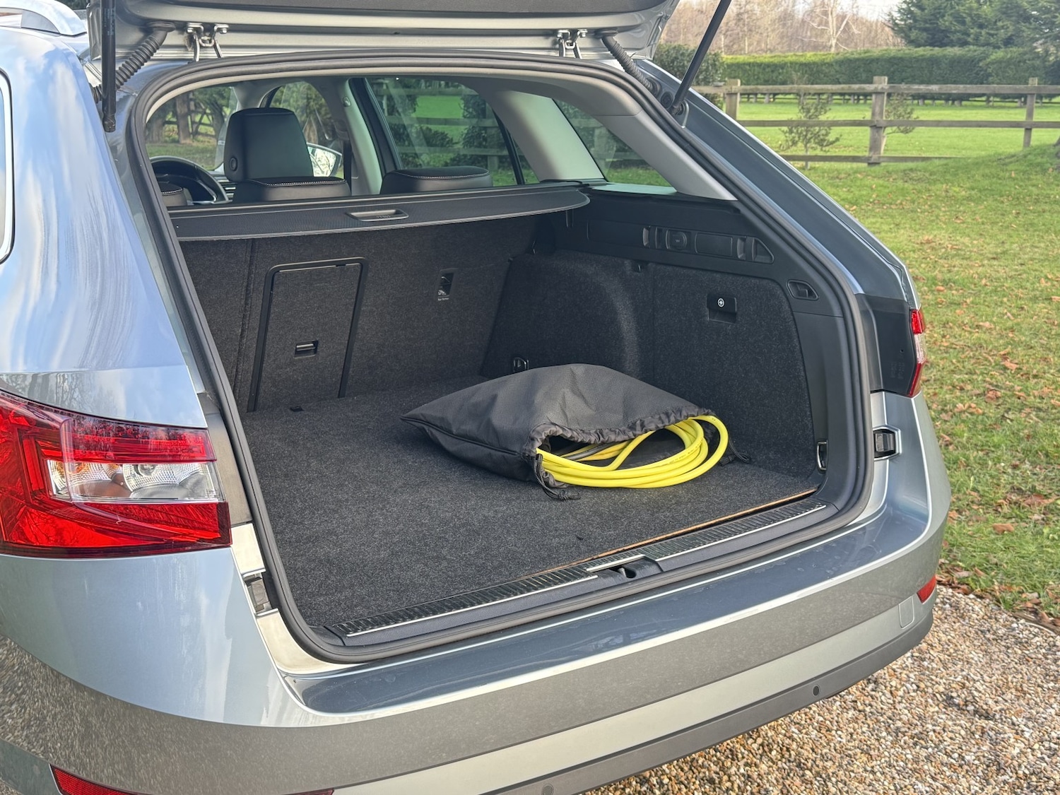 Used Skoda Superb 2021 for sale - 76863779: Photo 36