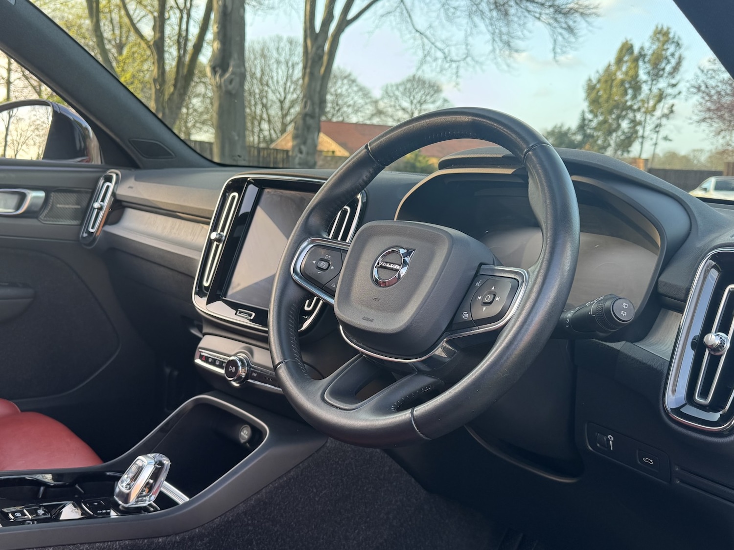 Used Volvo XC40 2019 for sale - 78045597: Photo 5