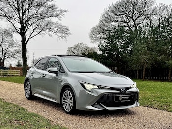 2019 - 1.8 VVT-i Hybrid Design 5dr CVT