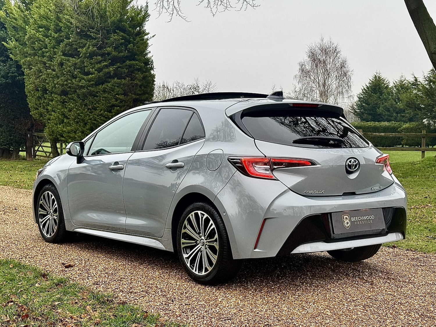 Used Toyota Corolla 2019 for sale - 77140740: Photo 2