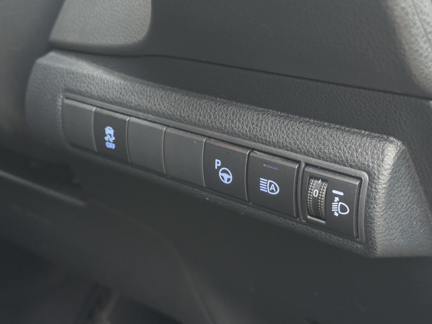 Used Toyota Corolla 2019 for sale - 77140740: Photo 24