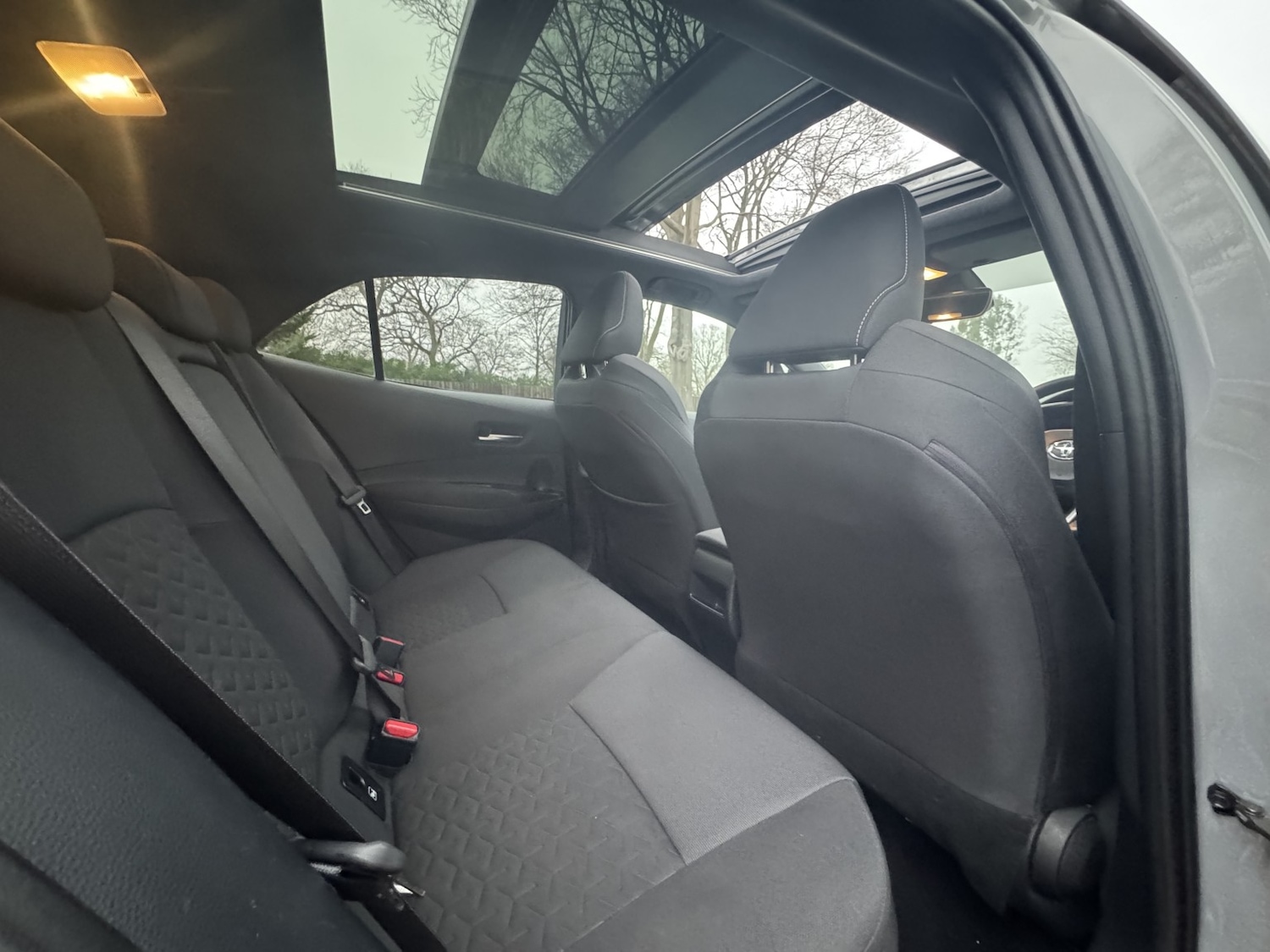 Used Toyota Corolla 2019 for sale - 77140740: Photo 33