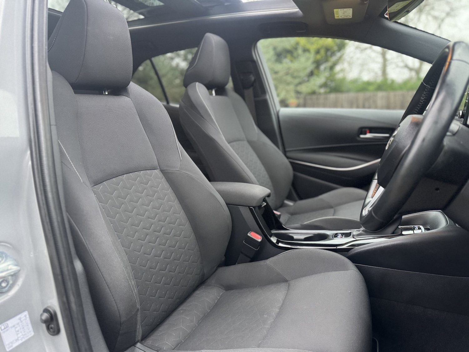 Used Toyota Corolla 2019 for sale - 77140740: Photo 8