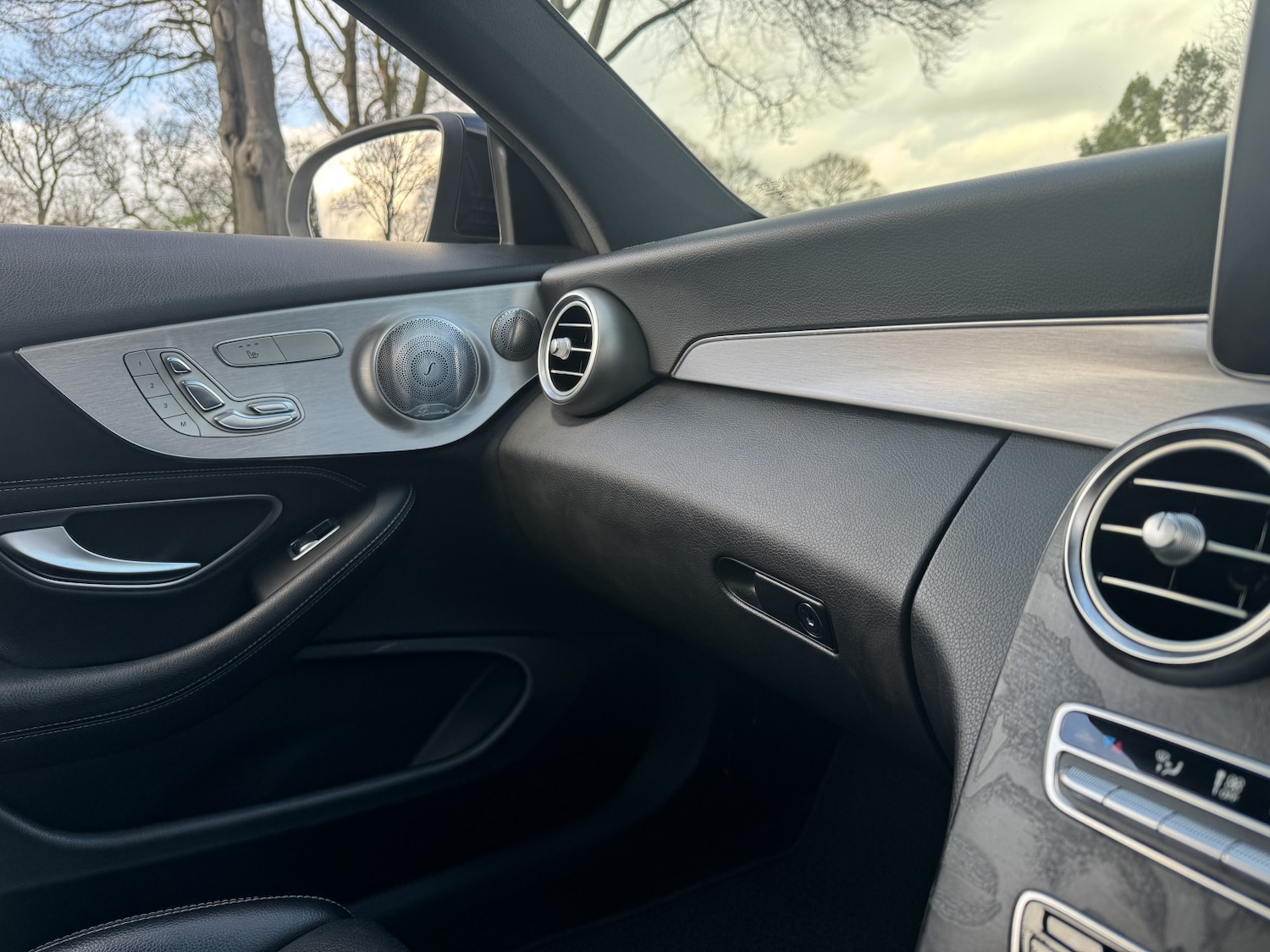 Used Mercedes-Benz C Class 2017 for sale - 77027957: Photo 15