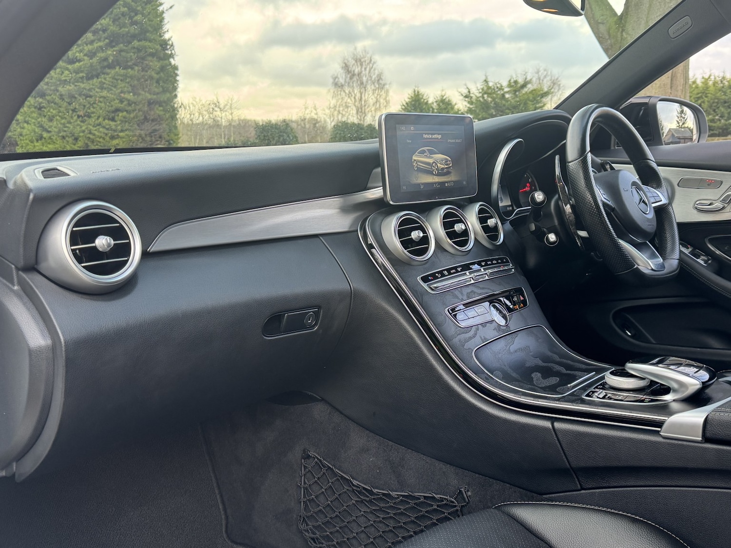 Used Mercedes-Benz C Class 2017 for sale - 77027957: Photo 5