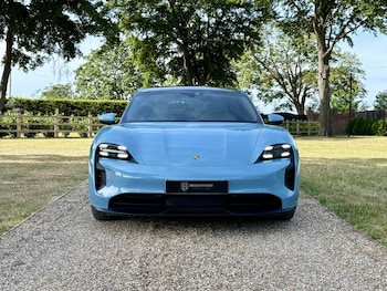 Used Porsche Taycan 2020 for sale - 79029973: Photo