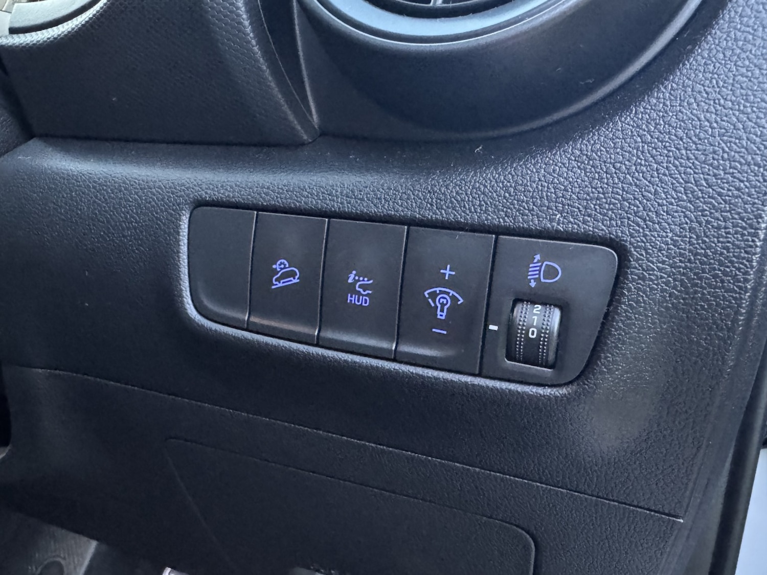 Used Hyundai KONA 2023 for sale - 77938208: Photo 27