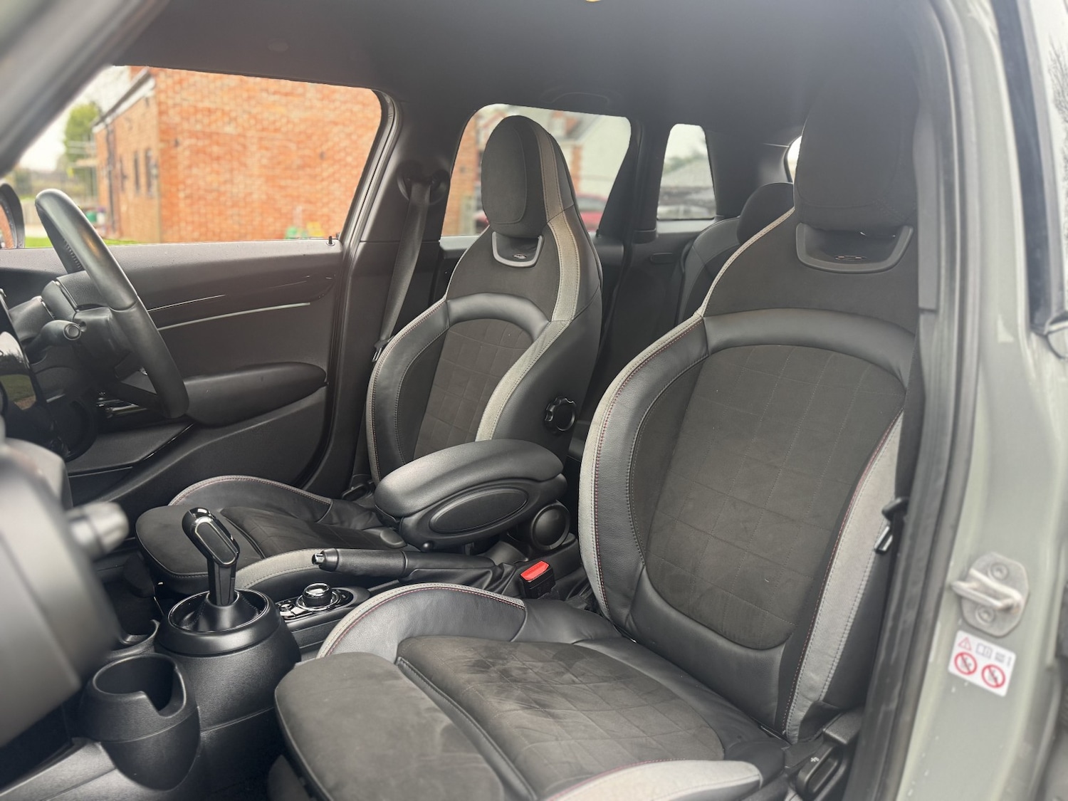 Used MINI Hatch 2022 for sale - 77164769: Photo 9